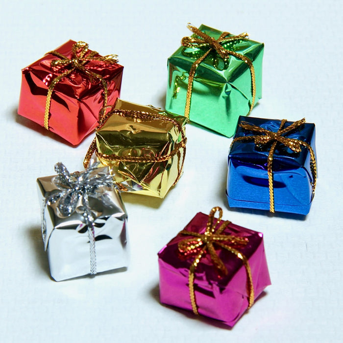 Gift package, 1.9 x 1.9 cm, 6 pcs