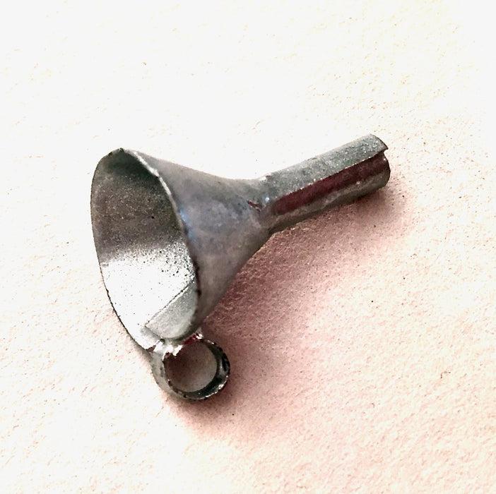 Funnel, metal