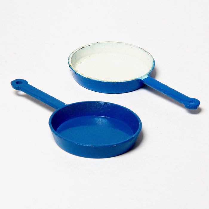 Frying pan, blue, large