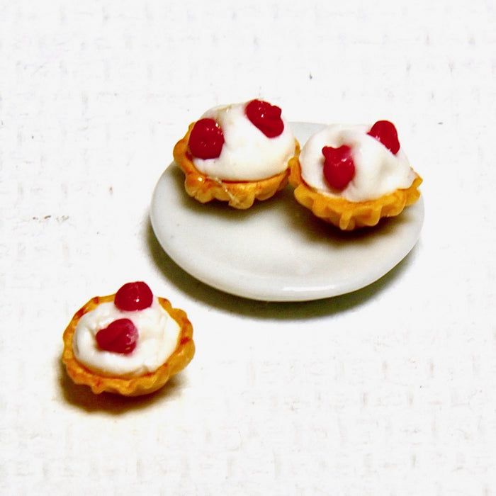 Almond pastries with whipped cream and berries, 3 pcs