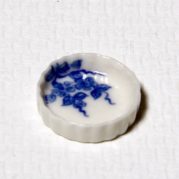 Pie dish, blue and white porcelain