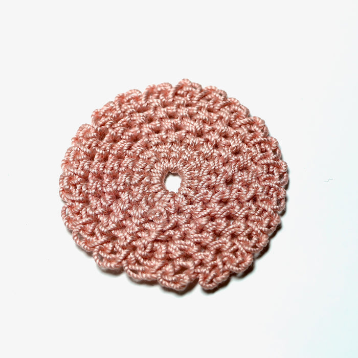 Table cloth, pink, Finnish, diameter about 4 cm