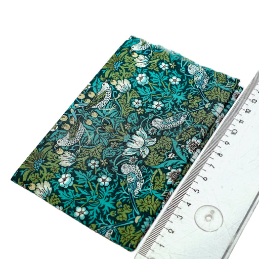 Vihreä William Morris kangas.