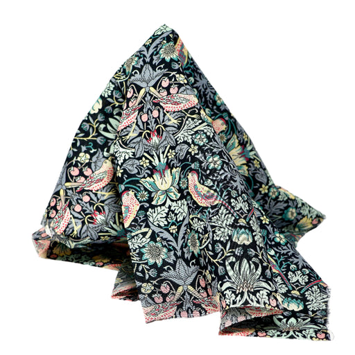 Ohut puuvillakangas miniatyyritöihin.