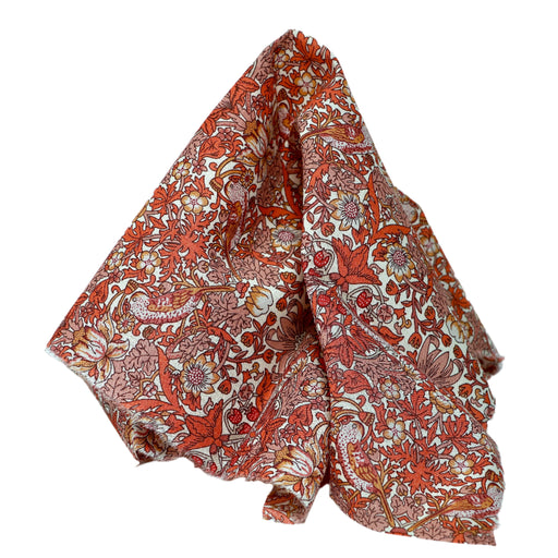 Kangas pienellä kuviolla.