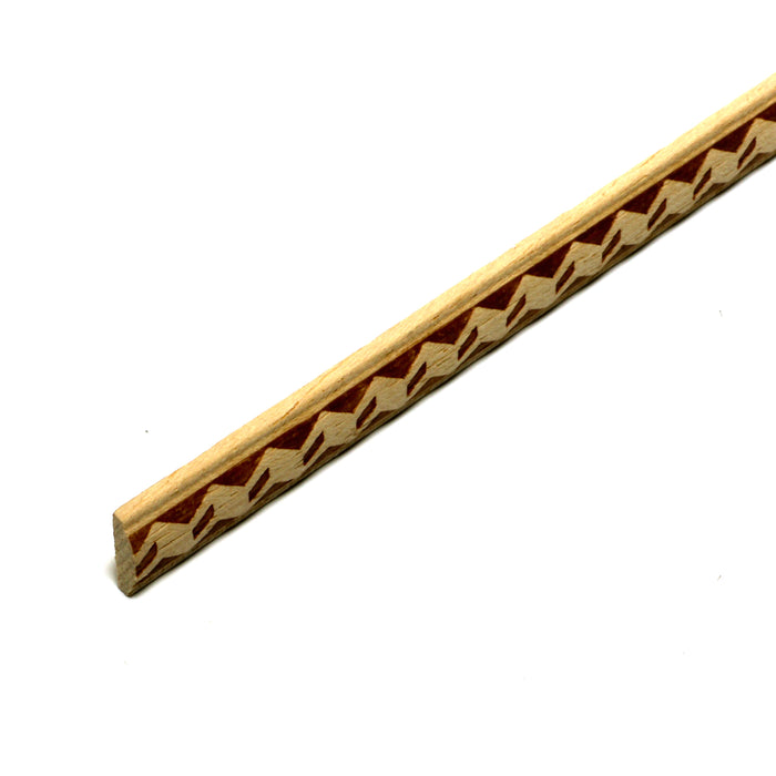 Dekorlist, geometriskt mönster, smalare, 1,1 x 50 cm