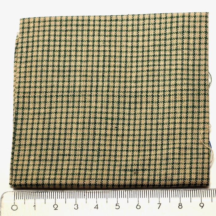 Fabric, green-beige check, 25 x 31 cm
