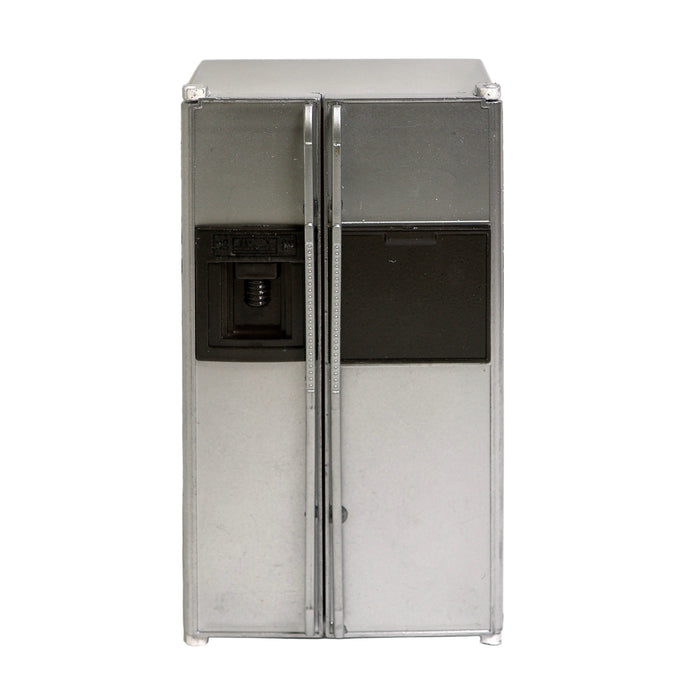 Nukkekodin jääkaappi.