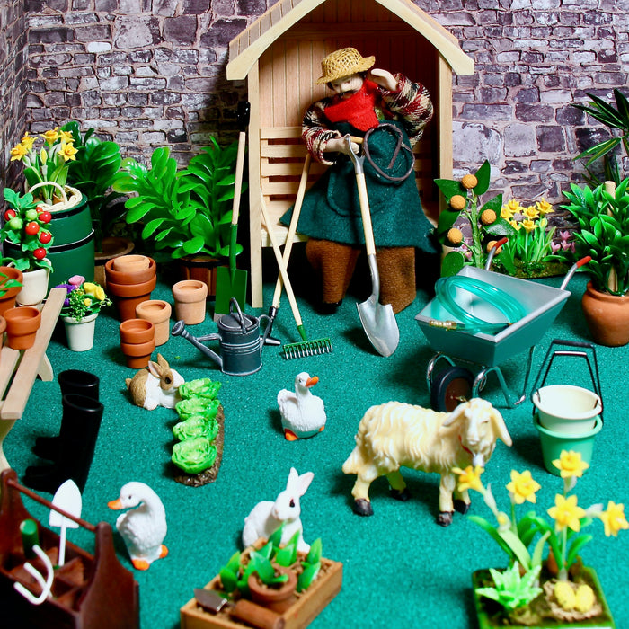 Nukkekodin puutarha.