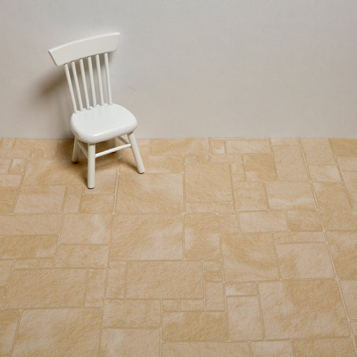 Kivilattia haalea beige.