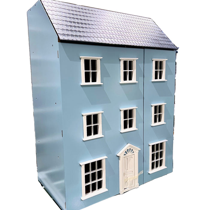 Sininen nukkekoti Vallila.