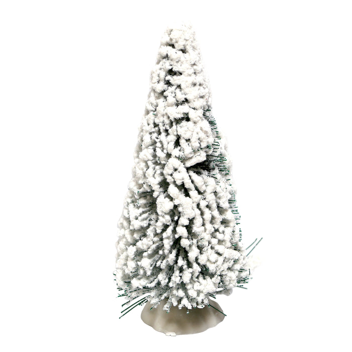 Luminen kuusi minimaailmaan.