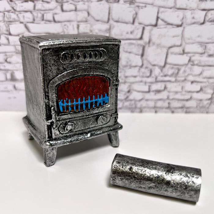 tonttutalon kamina ja piippu.