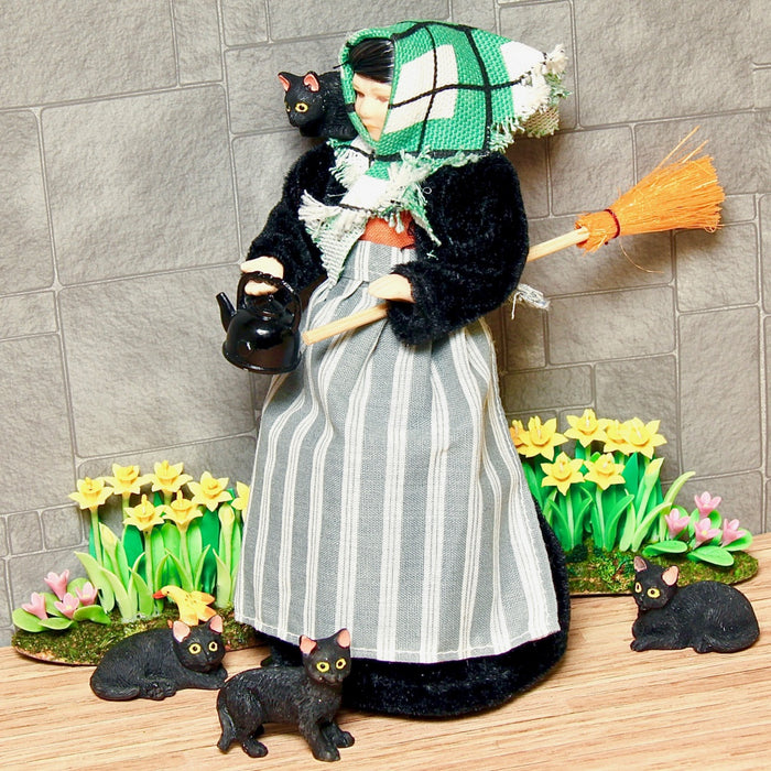 Black cat, resin, 1 pc