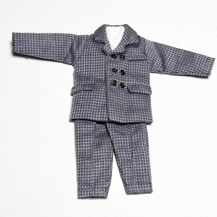 Heidi Ott, man's suit, checkered