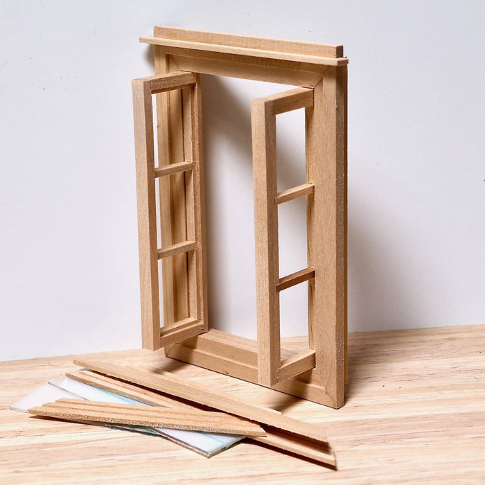 Window, 6-pane, opening, 9.3 x 13.5 cm, made of wood