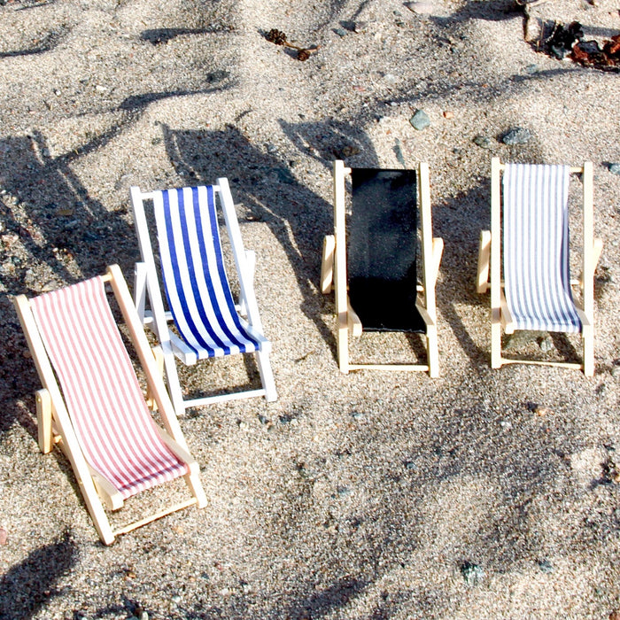 Sun lounger, blue stripe, unpainted