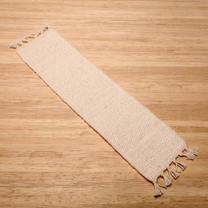 Rag rug, natural light, 5.5 x 21.5 cm