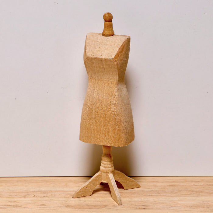 Mannequin, made of wood