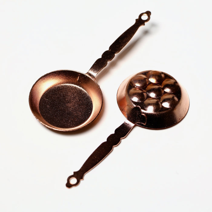 Frying pan and donut pan, copper