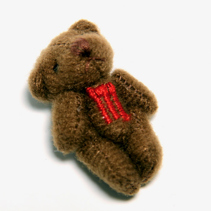 Nalle, ruskea, punainen koriste, 3,5 cm