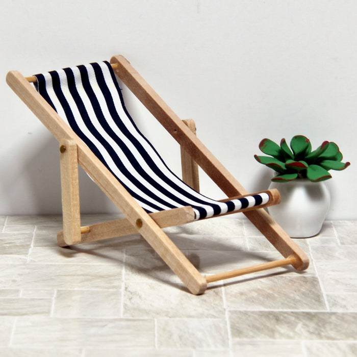 Sun lounger, wide blue stripe, unpainted