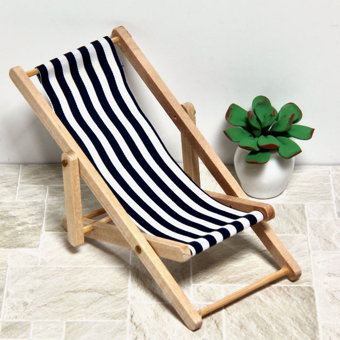 Sun lounger, wide blue stripe, unpainted