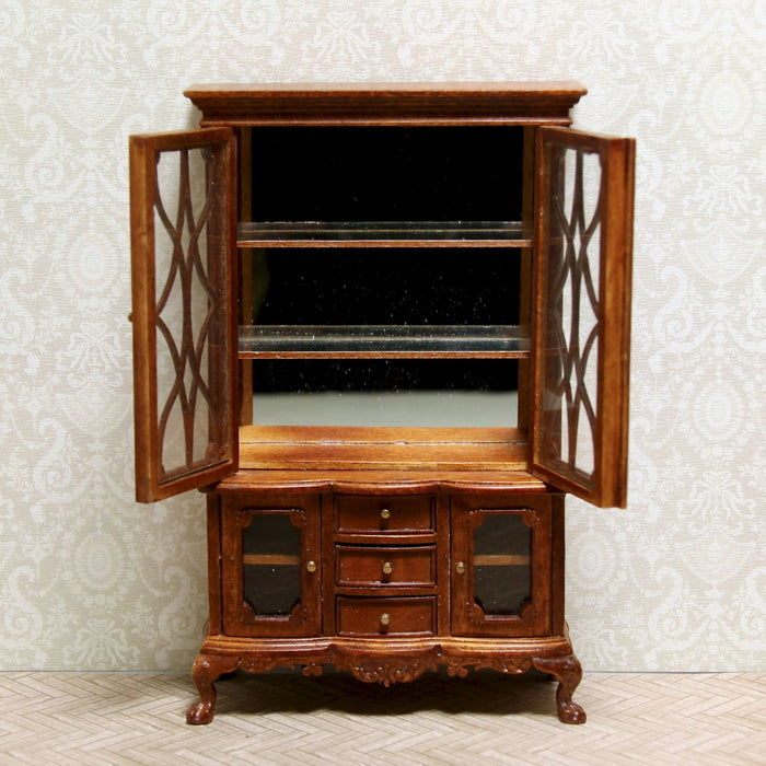 Display cabinet, walnut, quality furniture