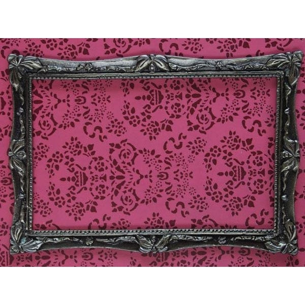 Frame, antique patinated metal, 9.7 x 6.6 cm