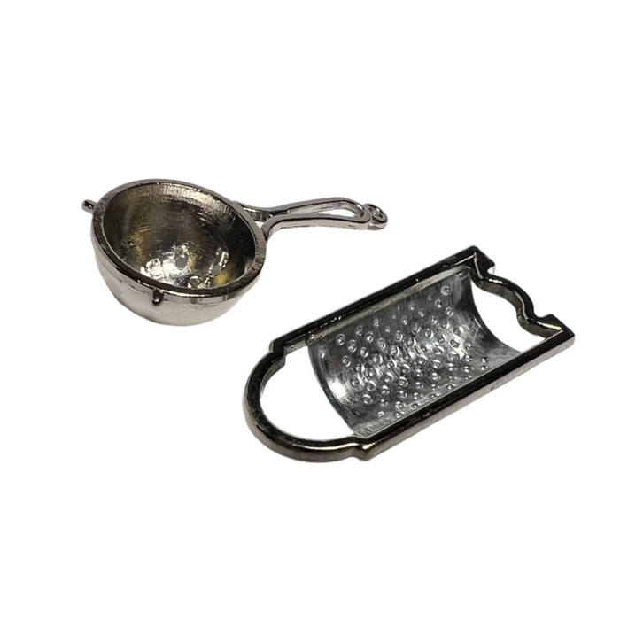 Metal colander and grater
