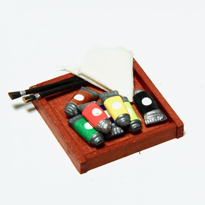 Artist's painting tools