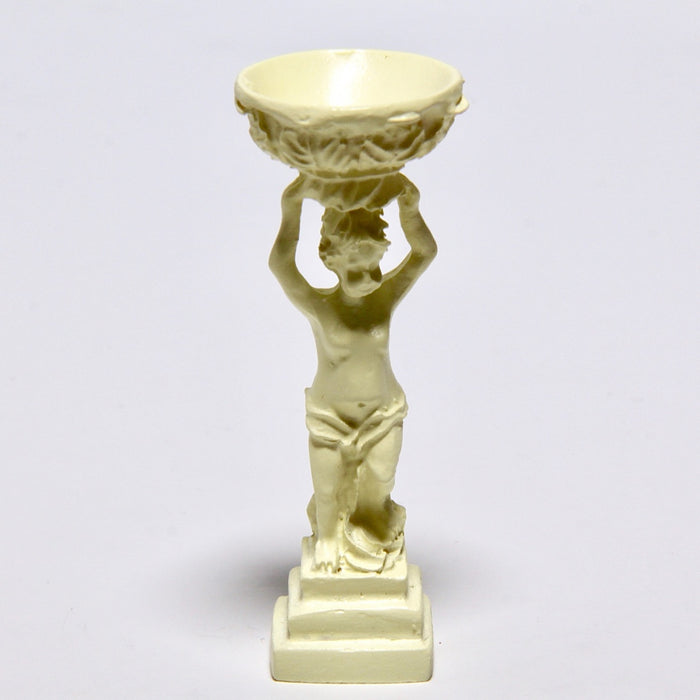 Statue, woman carrying a pot, approx. 7 cm