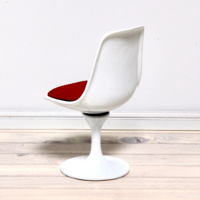 Modern tulip chair, red and white