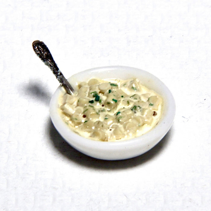 Pasta Carbonara, food portion in a bowl