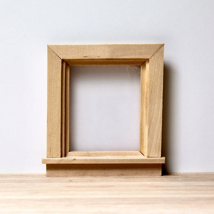 Small window with plexiglass, 7.2 x 8 cm, finished in wood