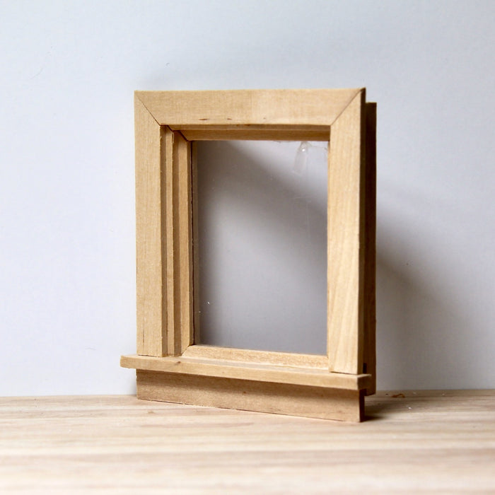 Small window with plexiglass, 7.2 x 8 cm, finished in wood