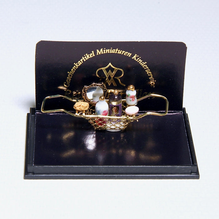 Bathtub basket with accessories