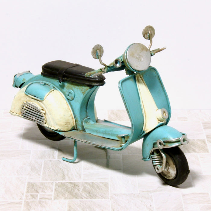 Scooter, blue and white