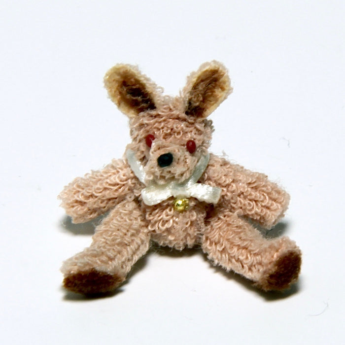 Sitting rabbit, light brown