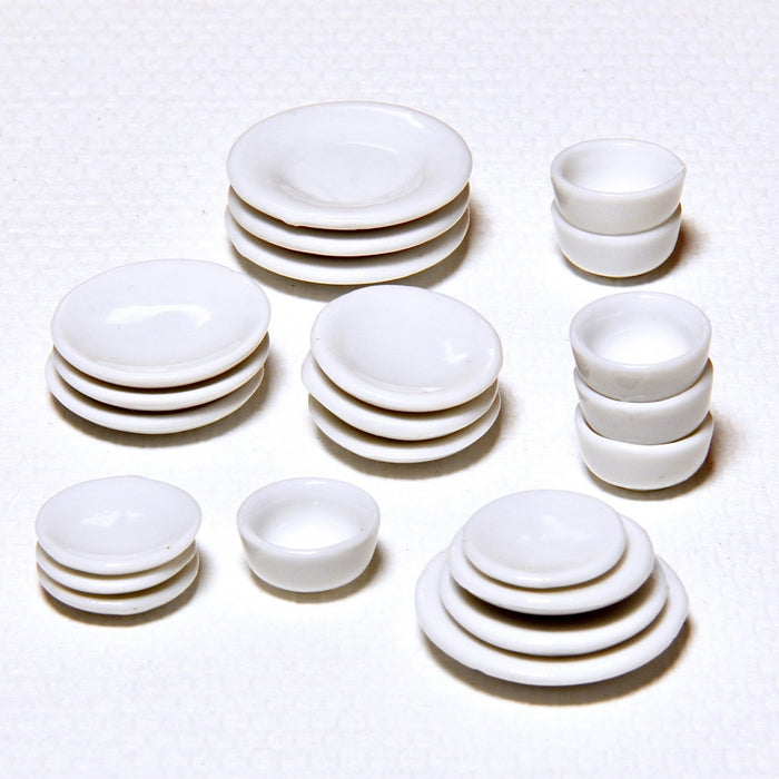 Plate, white, medium size smaller, 4 pcs